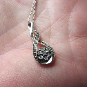 Sterling Silver and Diamond Necklace 18"